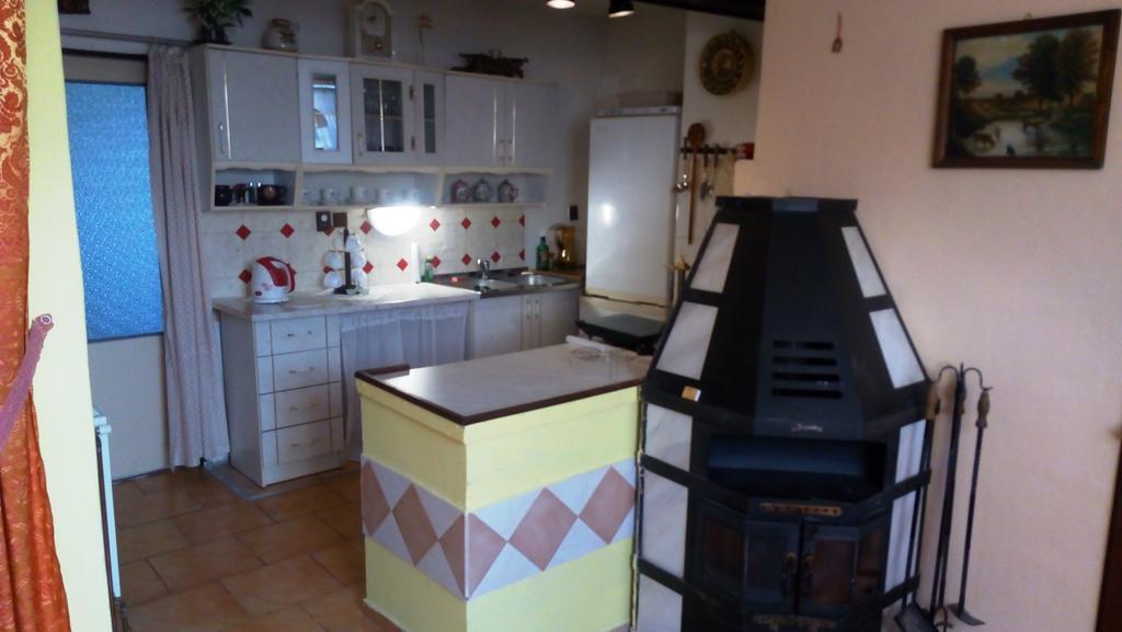 Hotel U Tri Kocek à Jablonné v Podještědí Extérieur photo