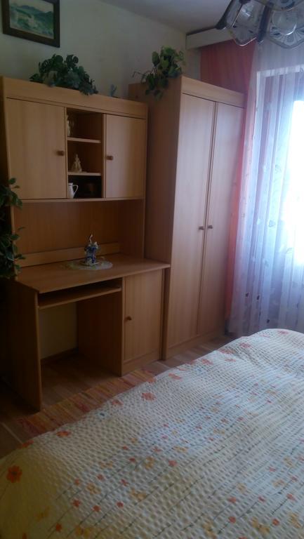 Hotel U Tri Kocek à Jablonné v Podještědí Extérieur photo